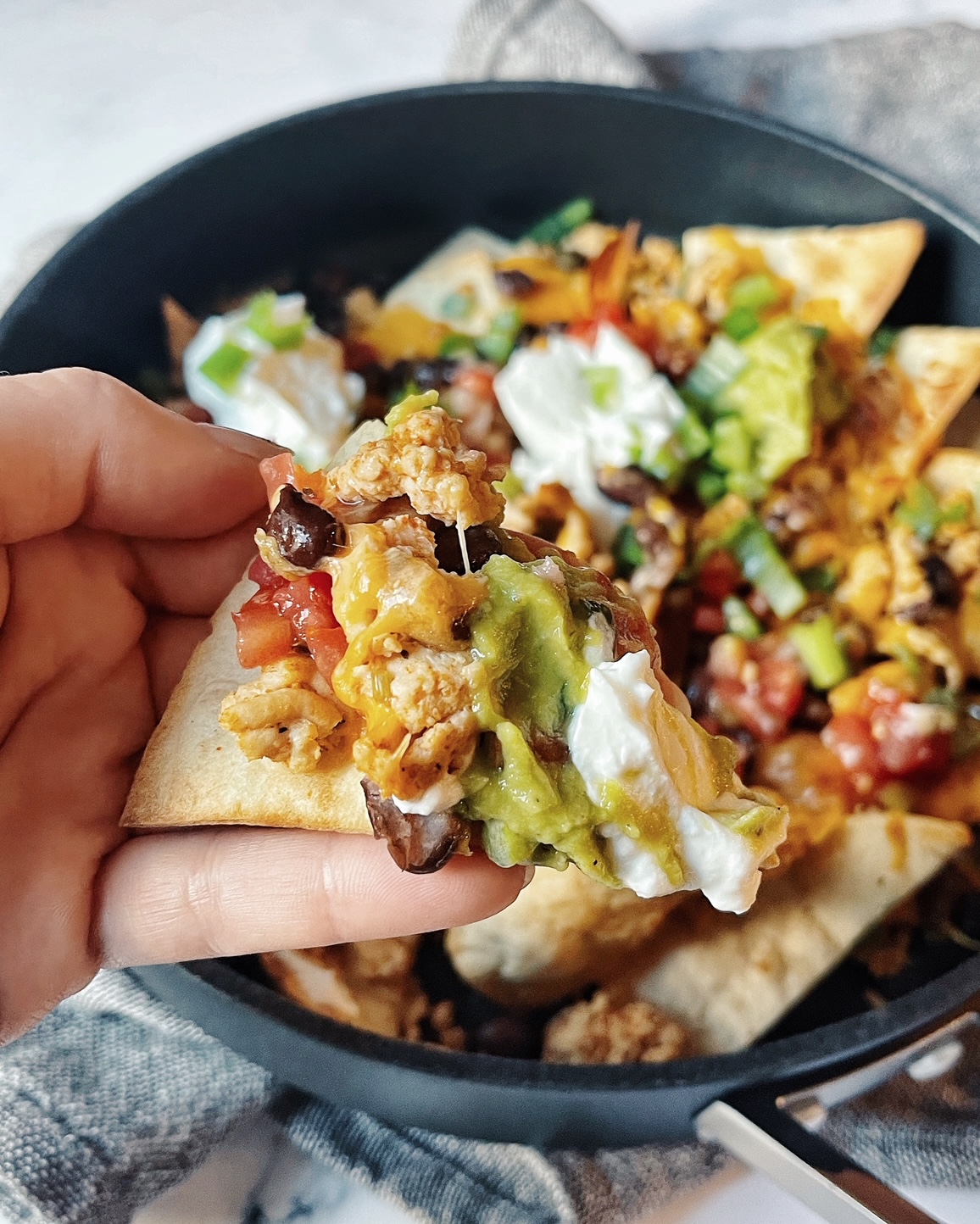 Effective Ways to Make Keto Nachos for a Delicious 2025 Snack