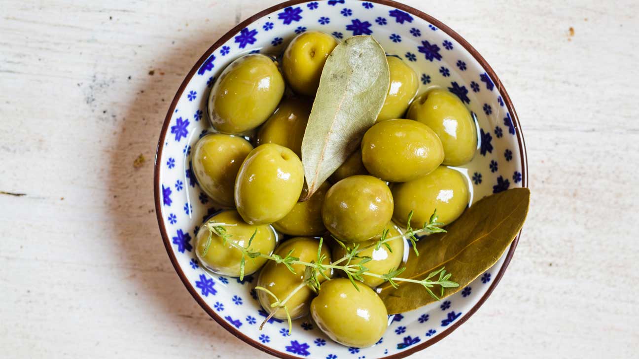 Top 10 Reasons Why Olives Are an Excellent Choice for Ketogenic Diet in 2025